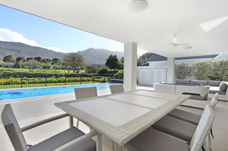 4 Bedroom Property for Sale in Steenberg Estate Western Cape